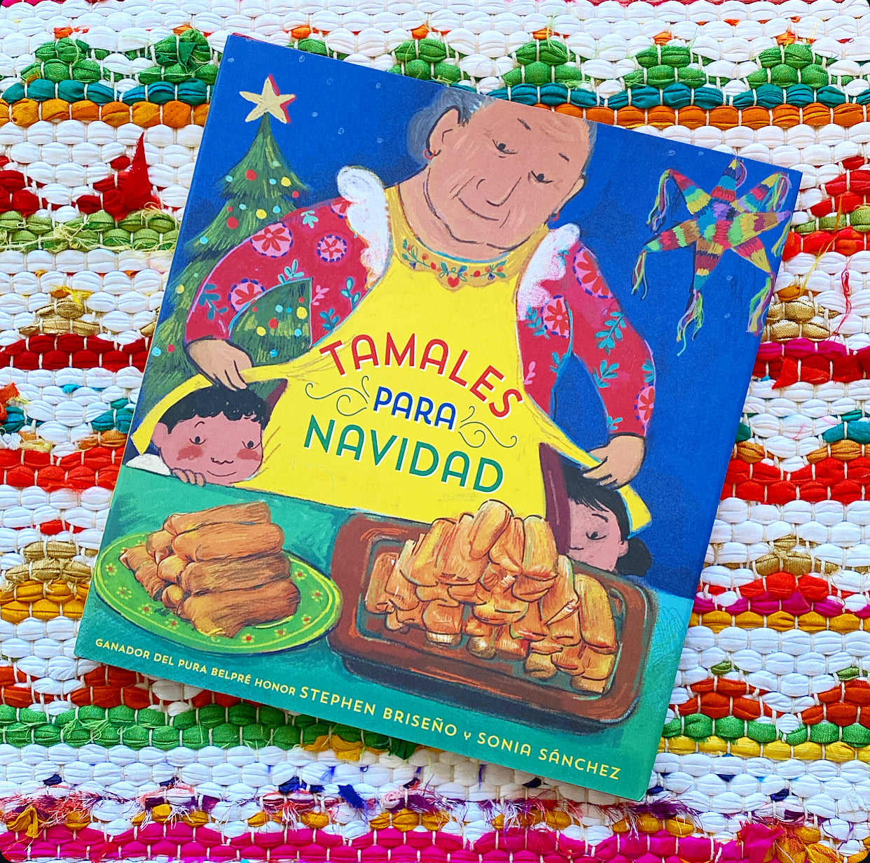 Tamales Para Navidad (Tamales for Christmas Spanish Edition) | Stephen Briseño (Author) + Sonia Sánchez (Illustrator) + Maria Correa (Translator)