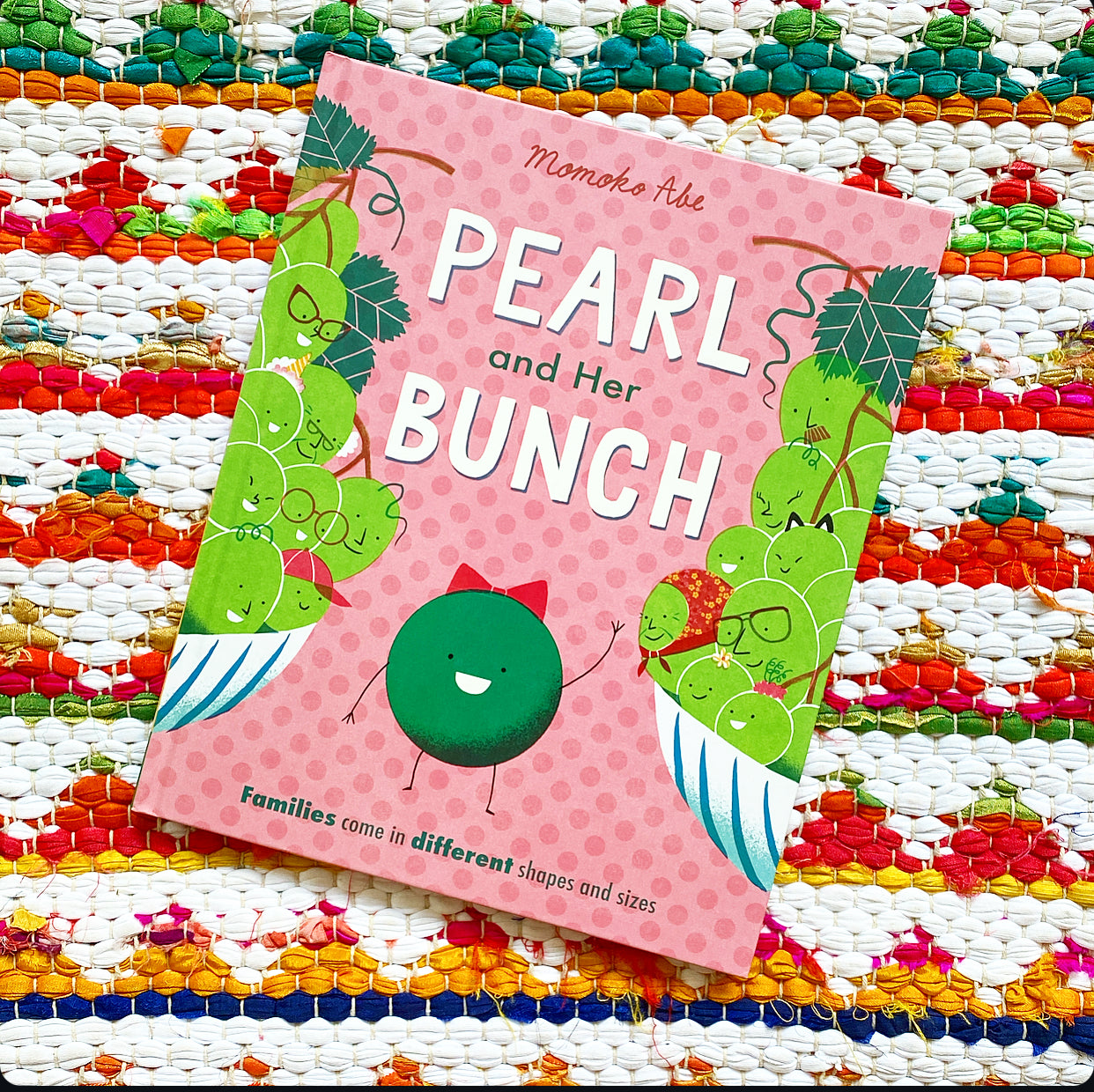 Pearl and Her Bunch | Momoko Abe