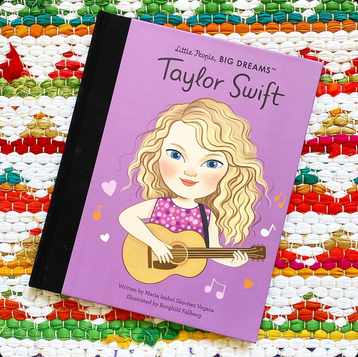 Taylor Swift | Maria Isabel Sanchez Vegara (Author) + Borghild Fallberg (Illustrator)