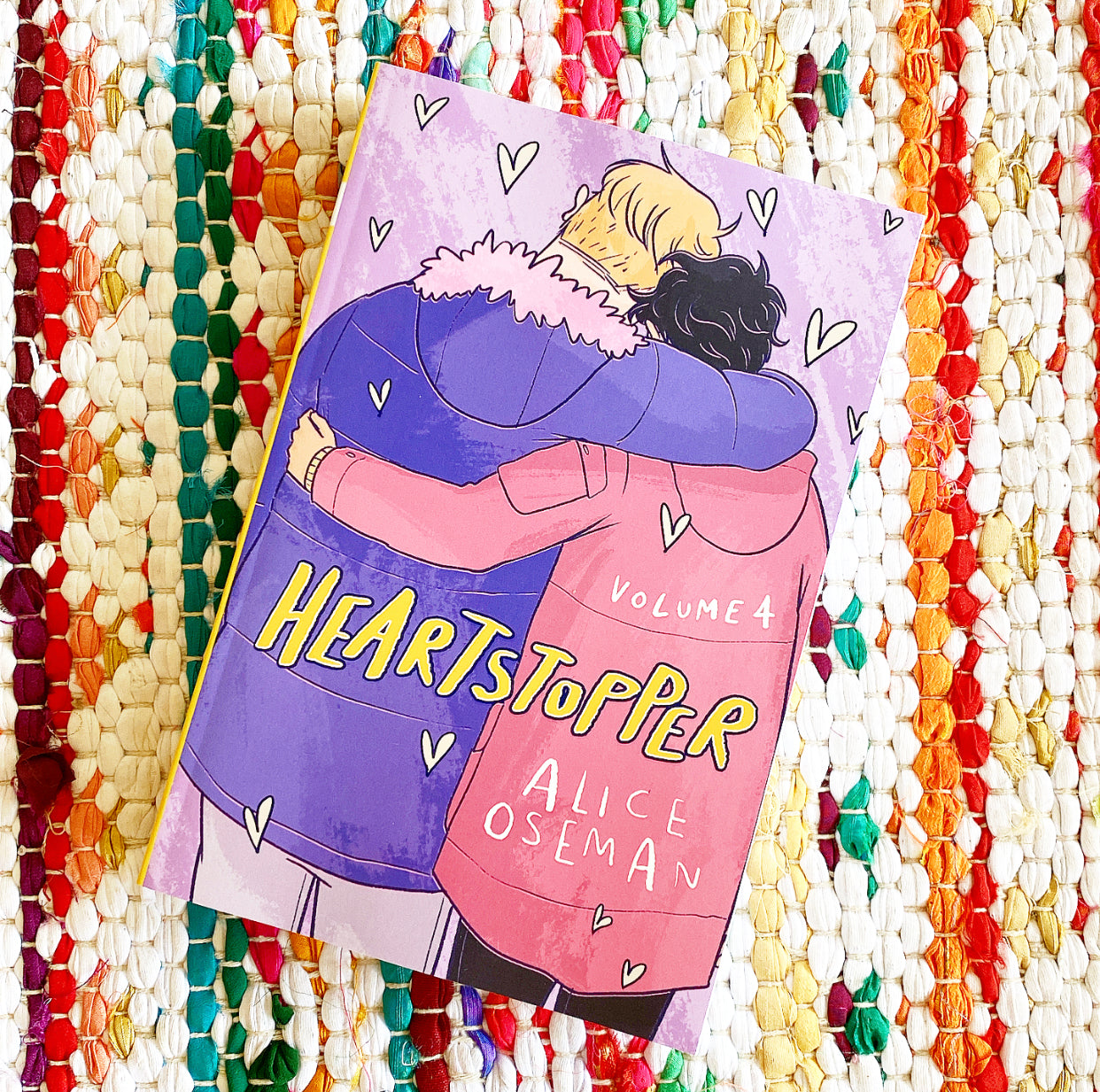 Heartstopper #4: A Graphic Novel | Alice Oseman (Author) + Alice Oseman (Illustrated by)