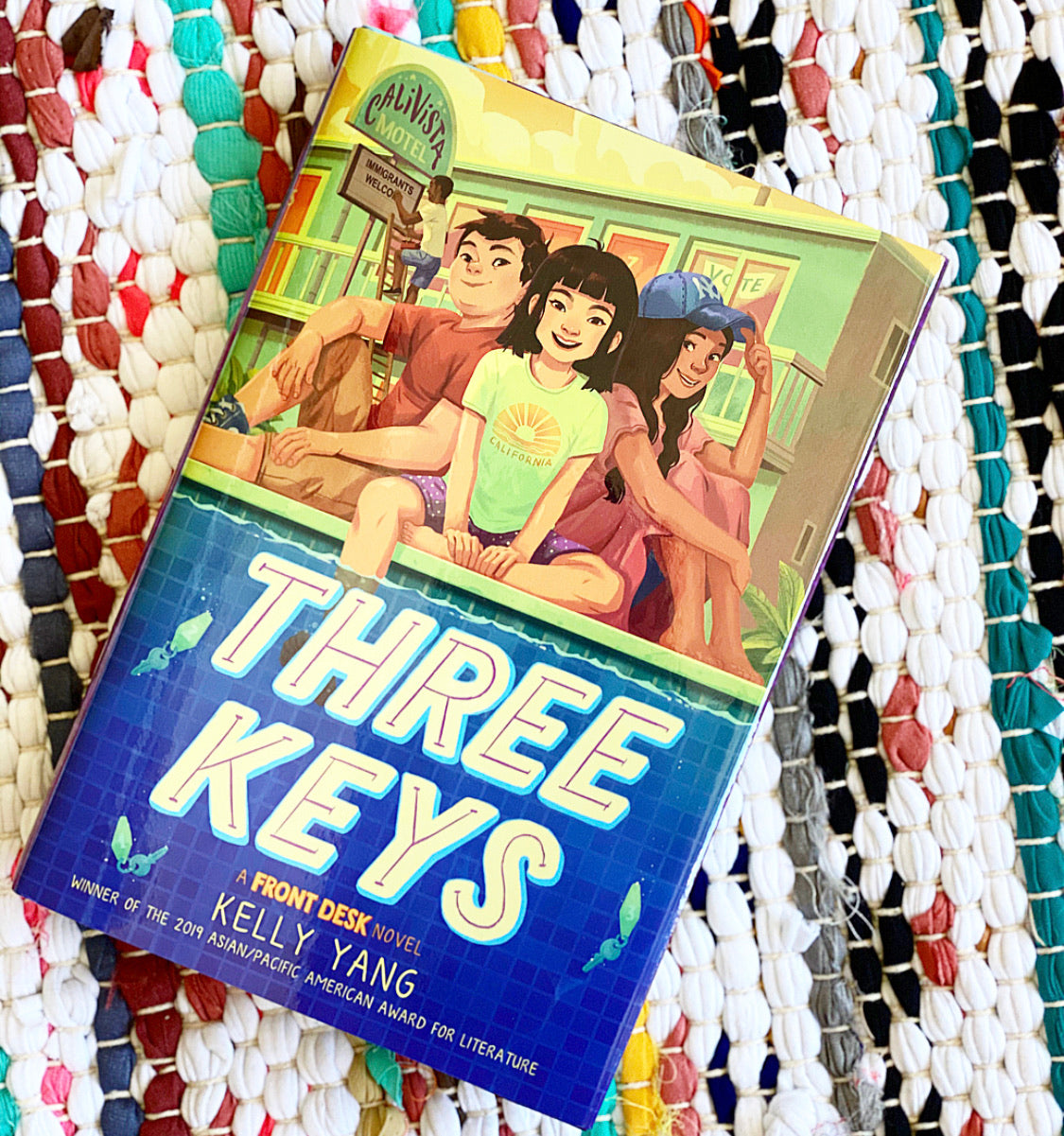 Three Keys (Front Desk #2) | Kelly Yang