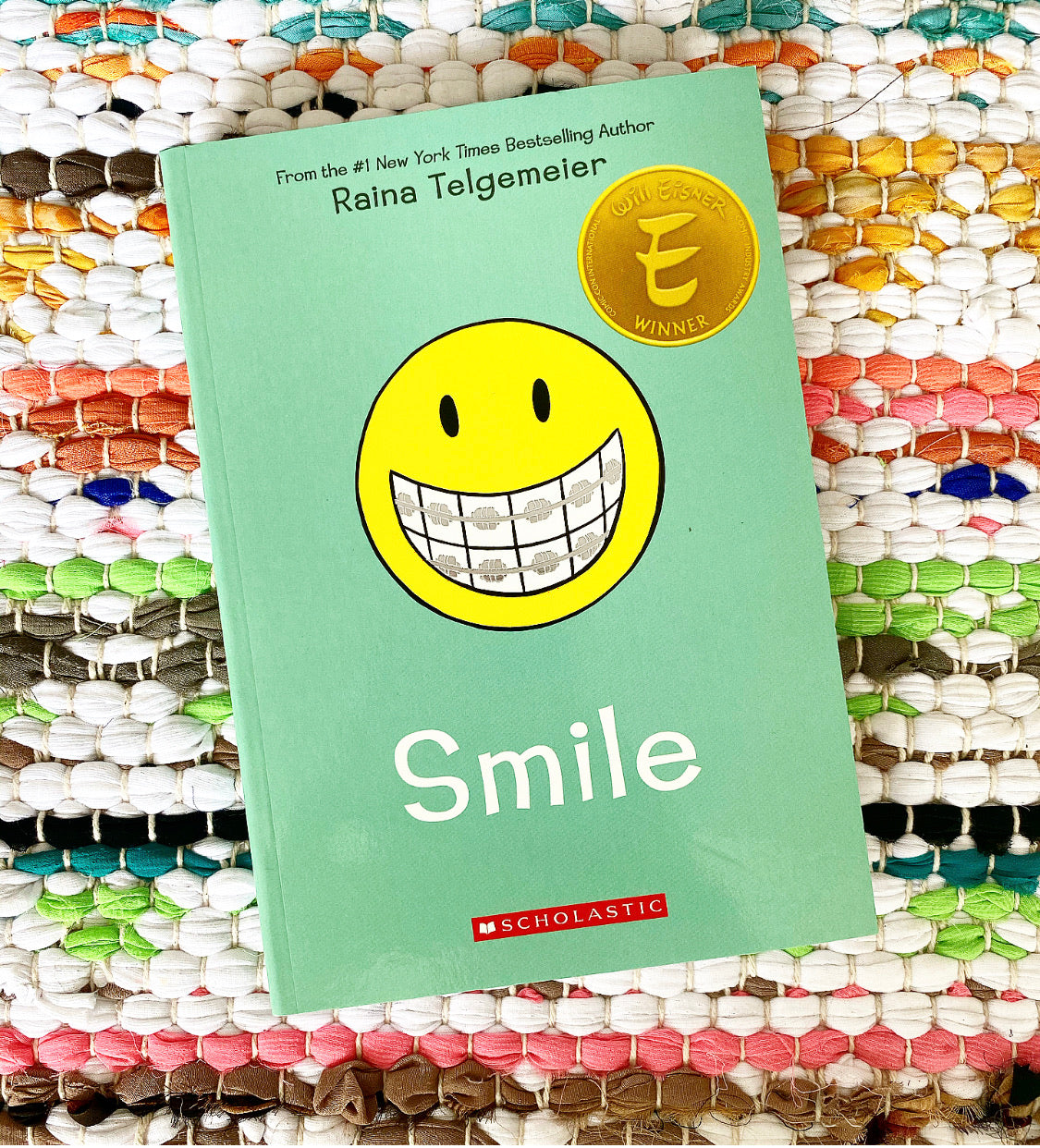 Smile | Raina Telgemeier