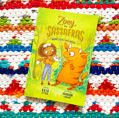 Monsters and Mold (Zoey and Sassafras #2) | M Ed Asia Citro M Ed (Author) + Marion Lindsay (Illustrated by)